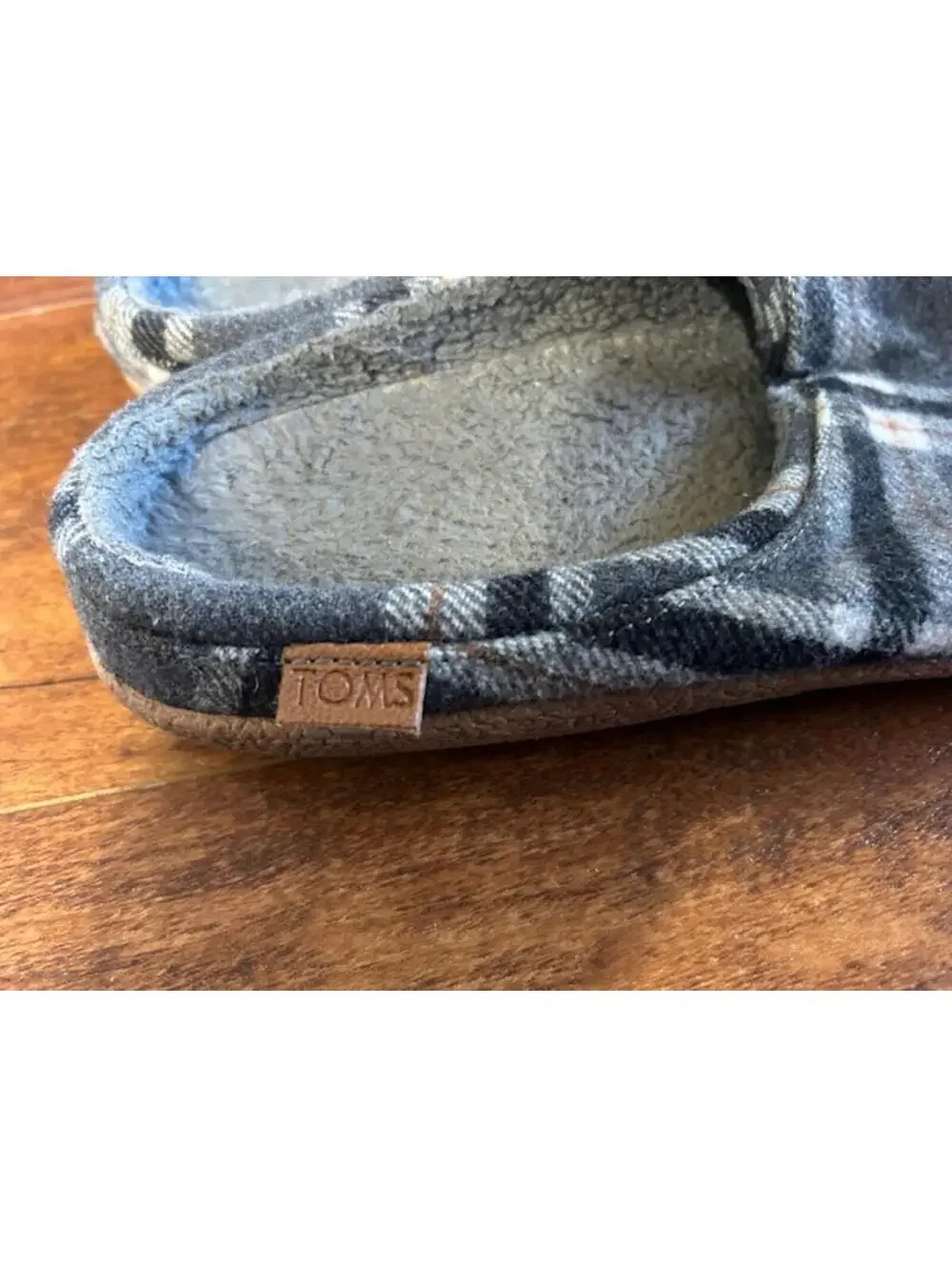 TOMS Plaid Slip-On Slippers Size 10 US